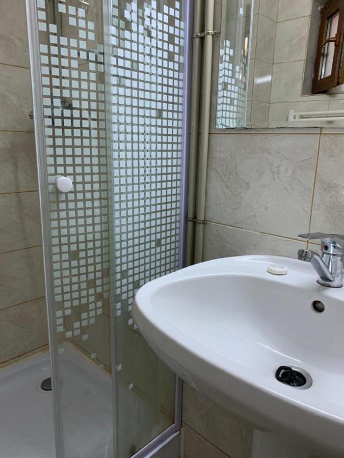 Hotel Casa Romaneasca Otopeni Dış mekan fotoğraf