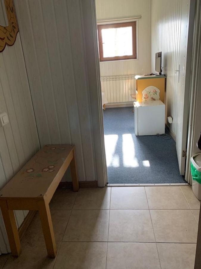 Hotel Casa Romaneasca Otopeni Dış mekan fotoğraf
