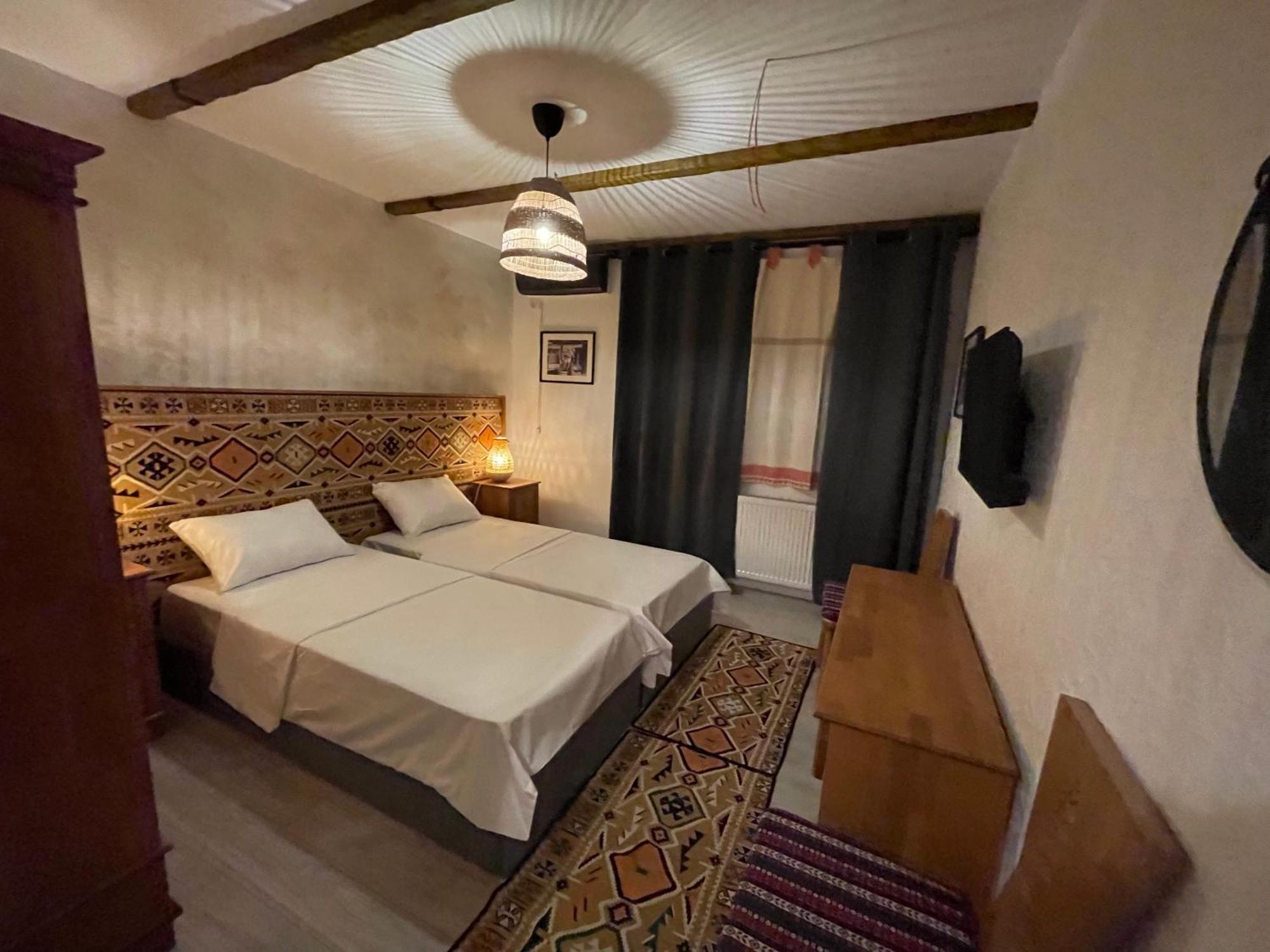 Hotel Casa Romaneasca Otopeni Dış mekan fotoğraf