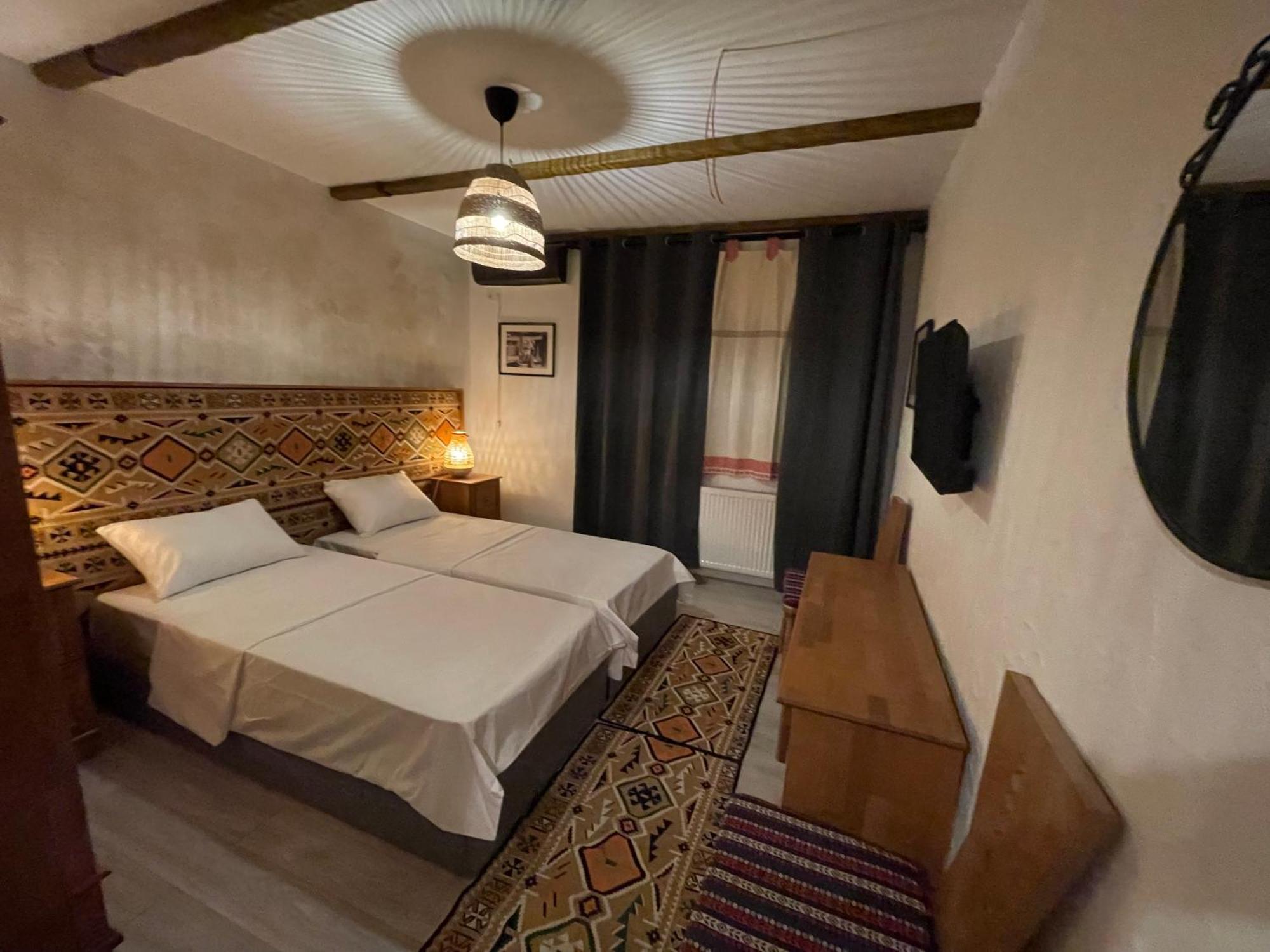 Hotel Casa Romaneasca Otopeni Dış mekan fotoğraf