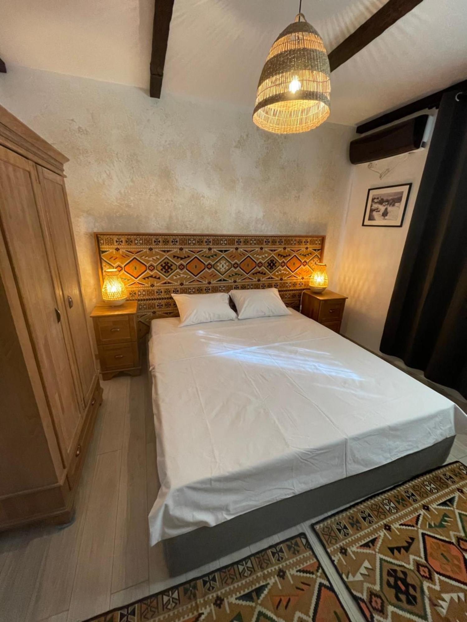 Hotel Casa Romaneasca Otopeni Dış mekan fotoğraf