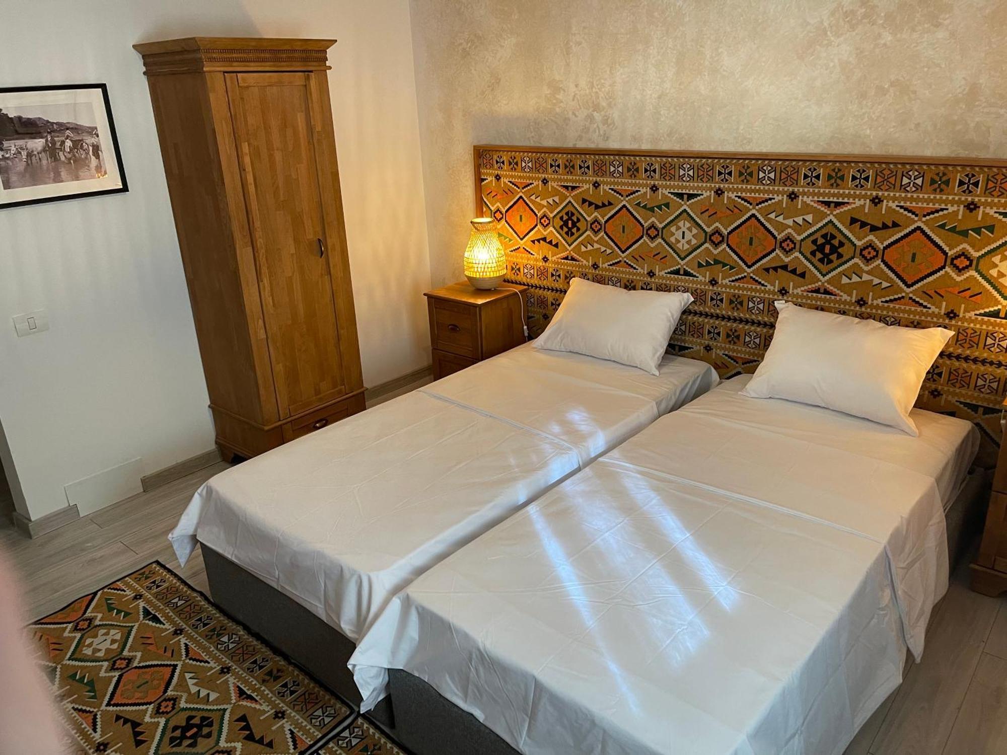 Hotel Casa Romaneasca Otopeni Dış mekan fotoğraf