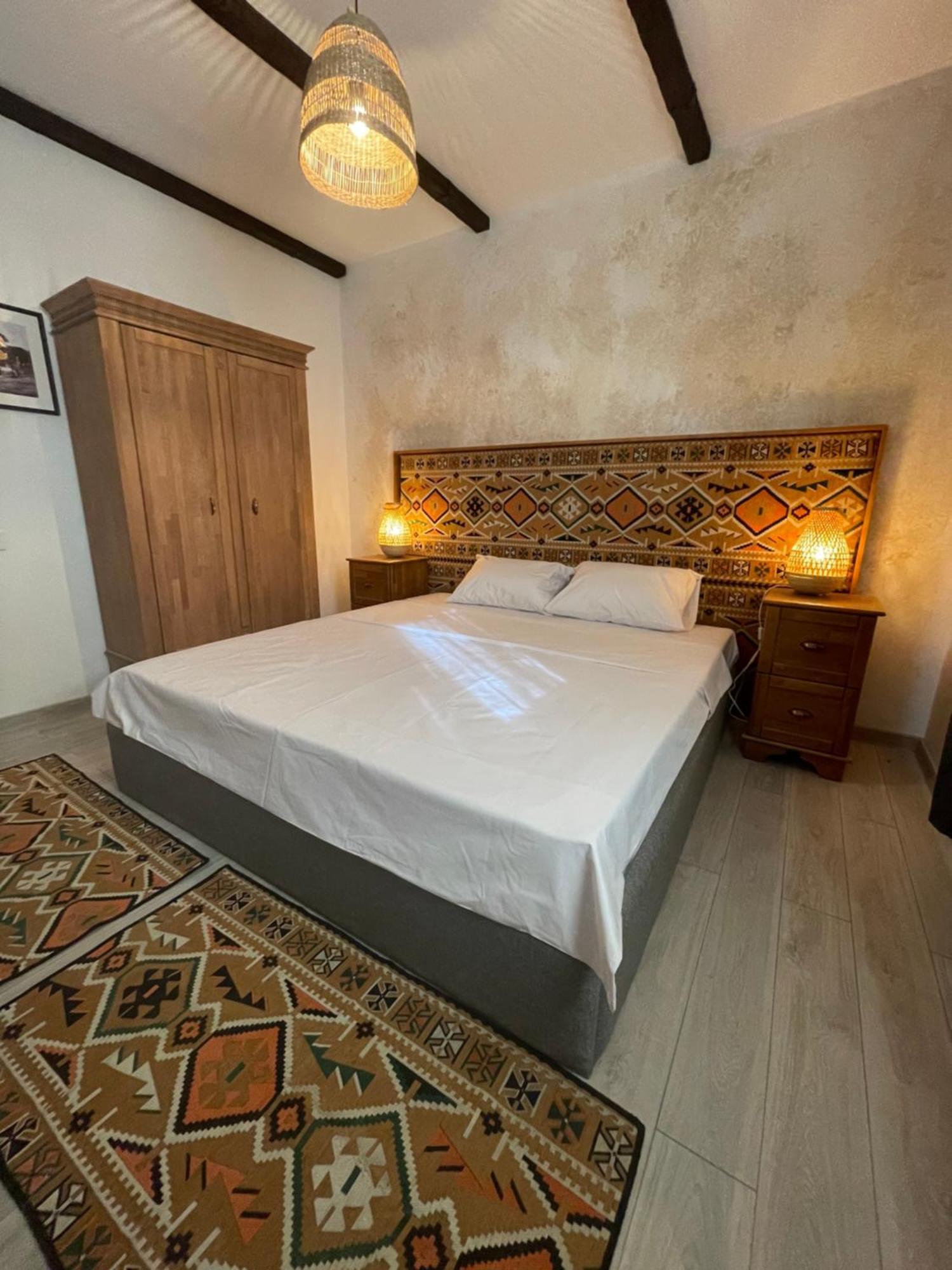 Hotel Casa Romaneasca Otopeni Dış mekan fotoğraf